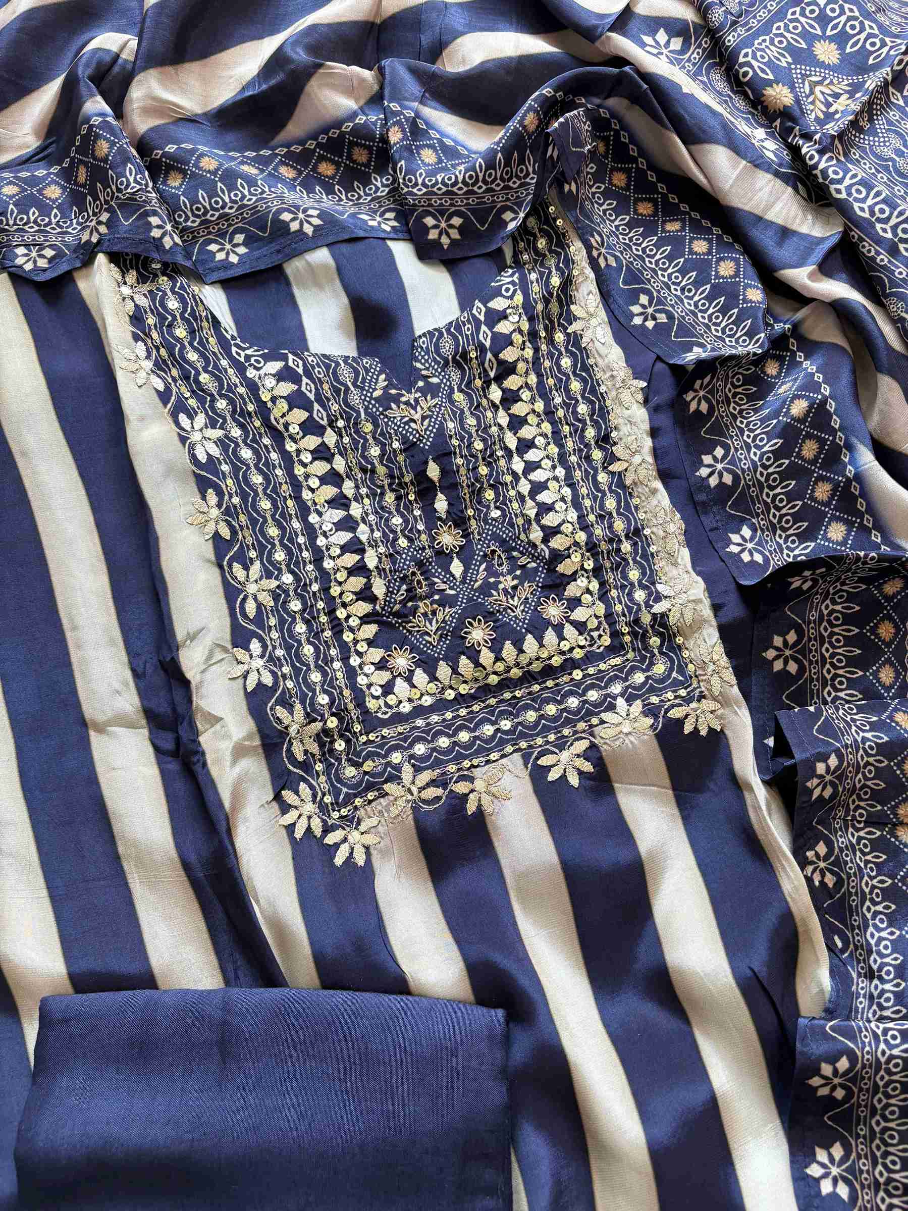 Striped Crepe Unstitched suits - The Zareesh