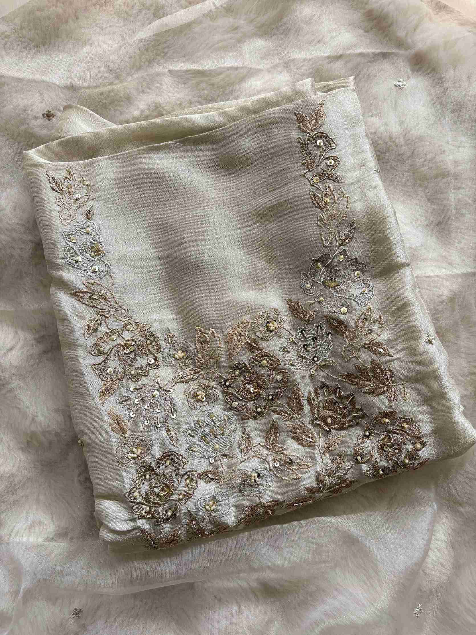 Very Elegant party wear unstitched suit - The Zareesh