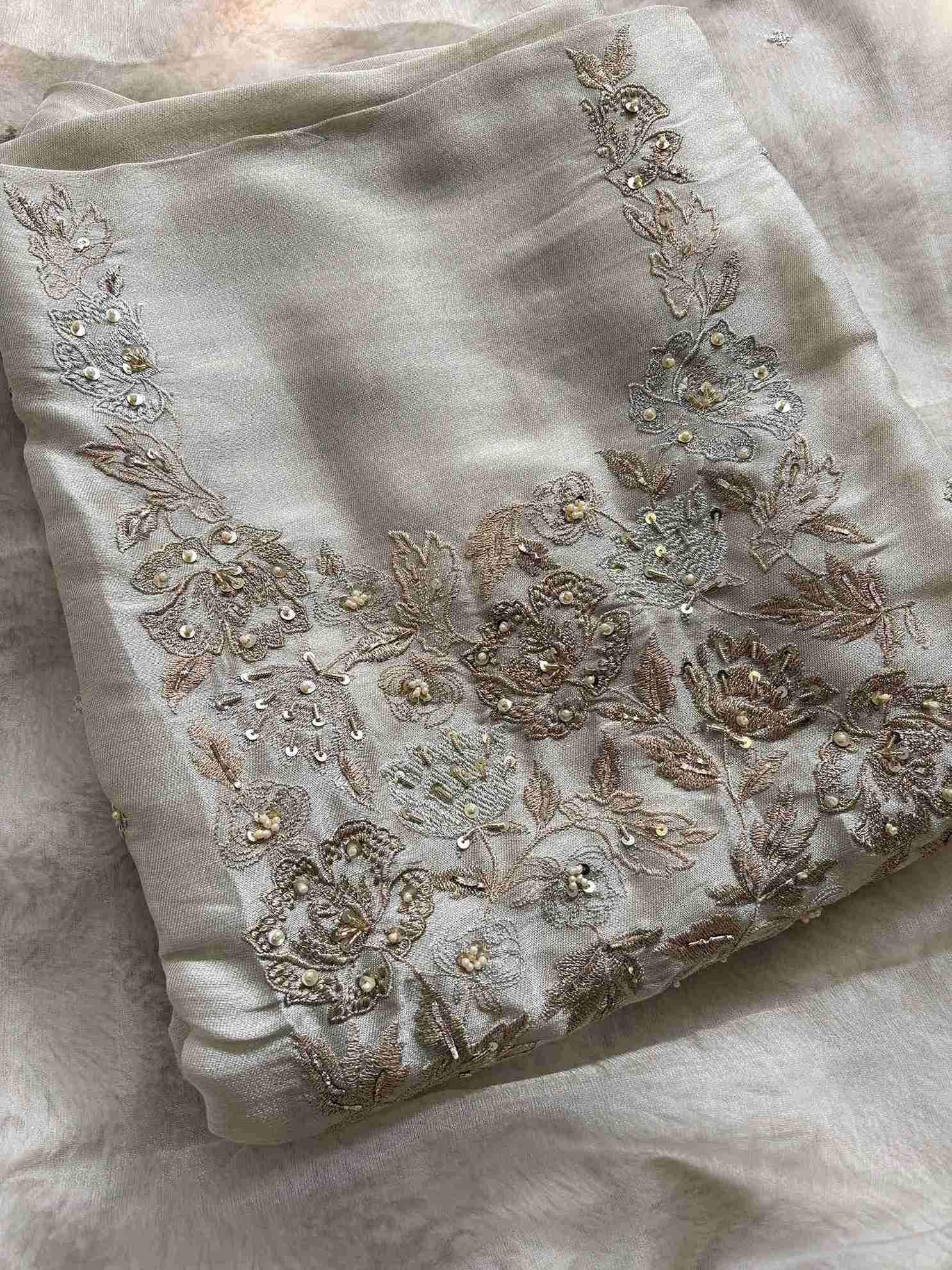 Very Elegant party wear unstitched suit - The Zareesh