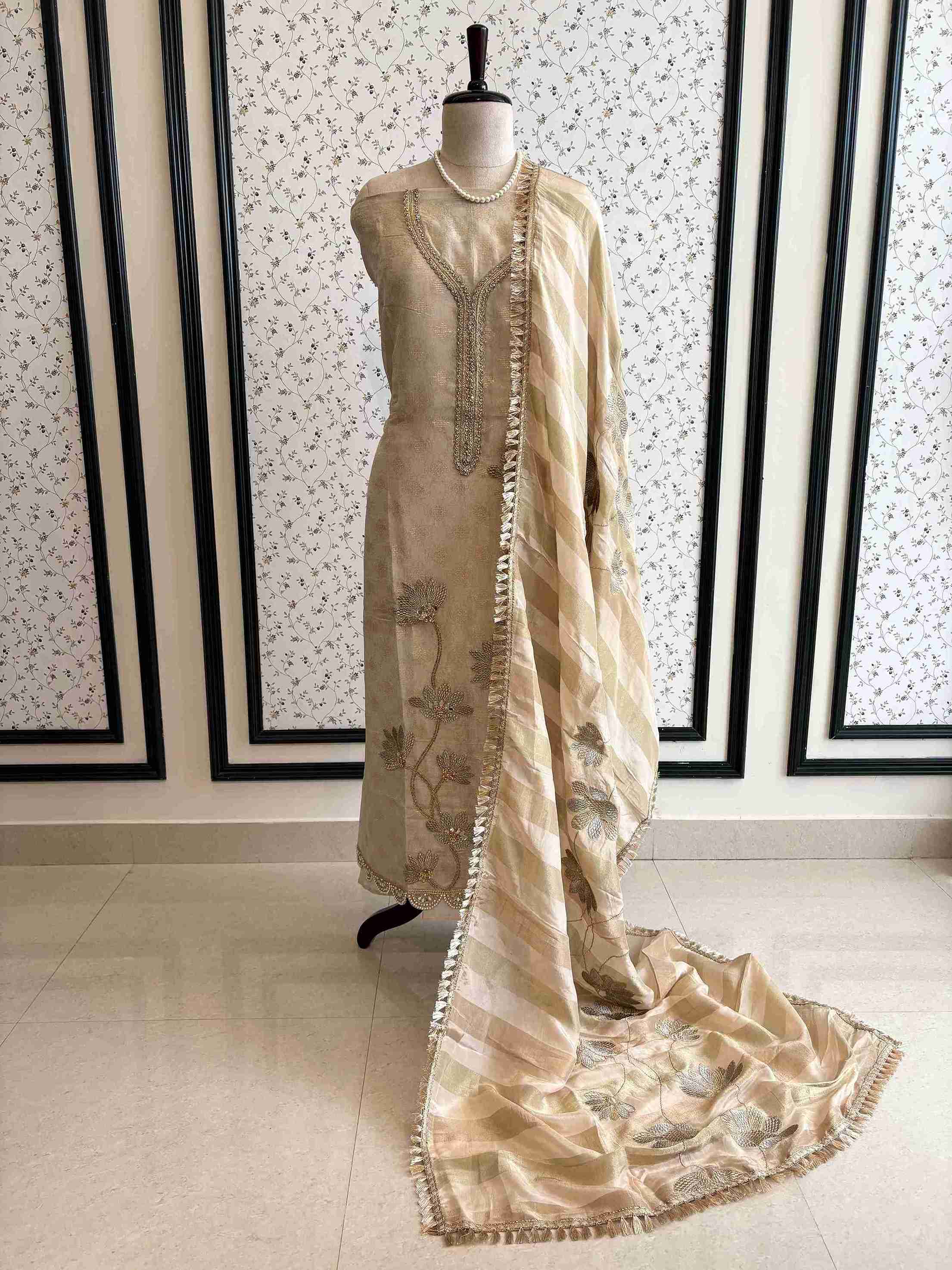 Shimmer Organza Unstitched Suit - The Zareesh