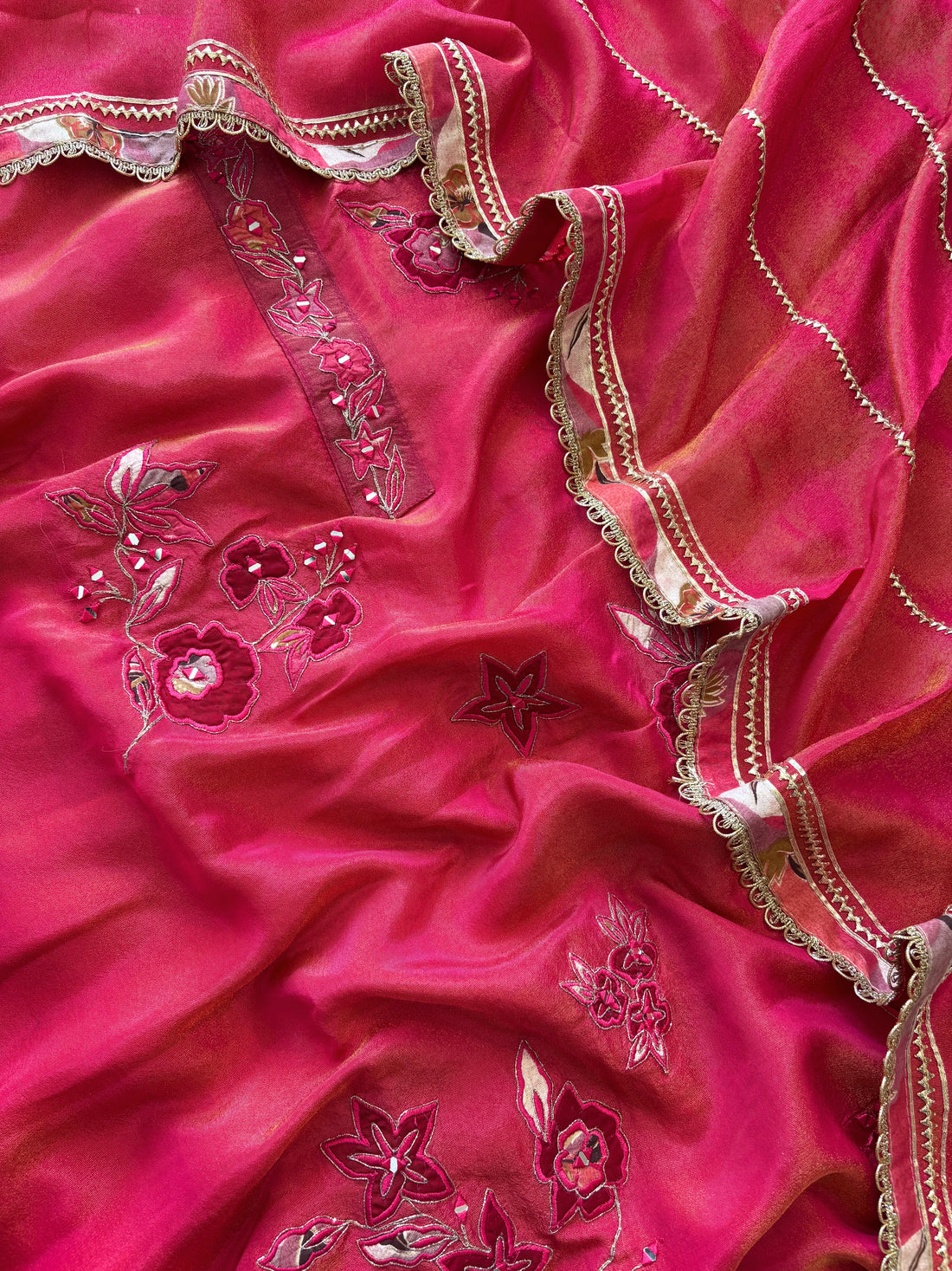 Magenta pure organza with applique highlighting for weddings