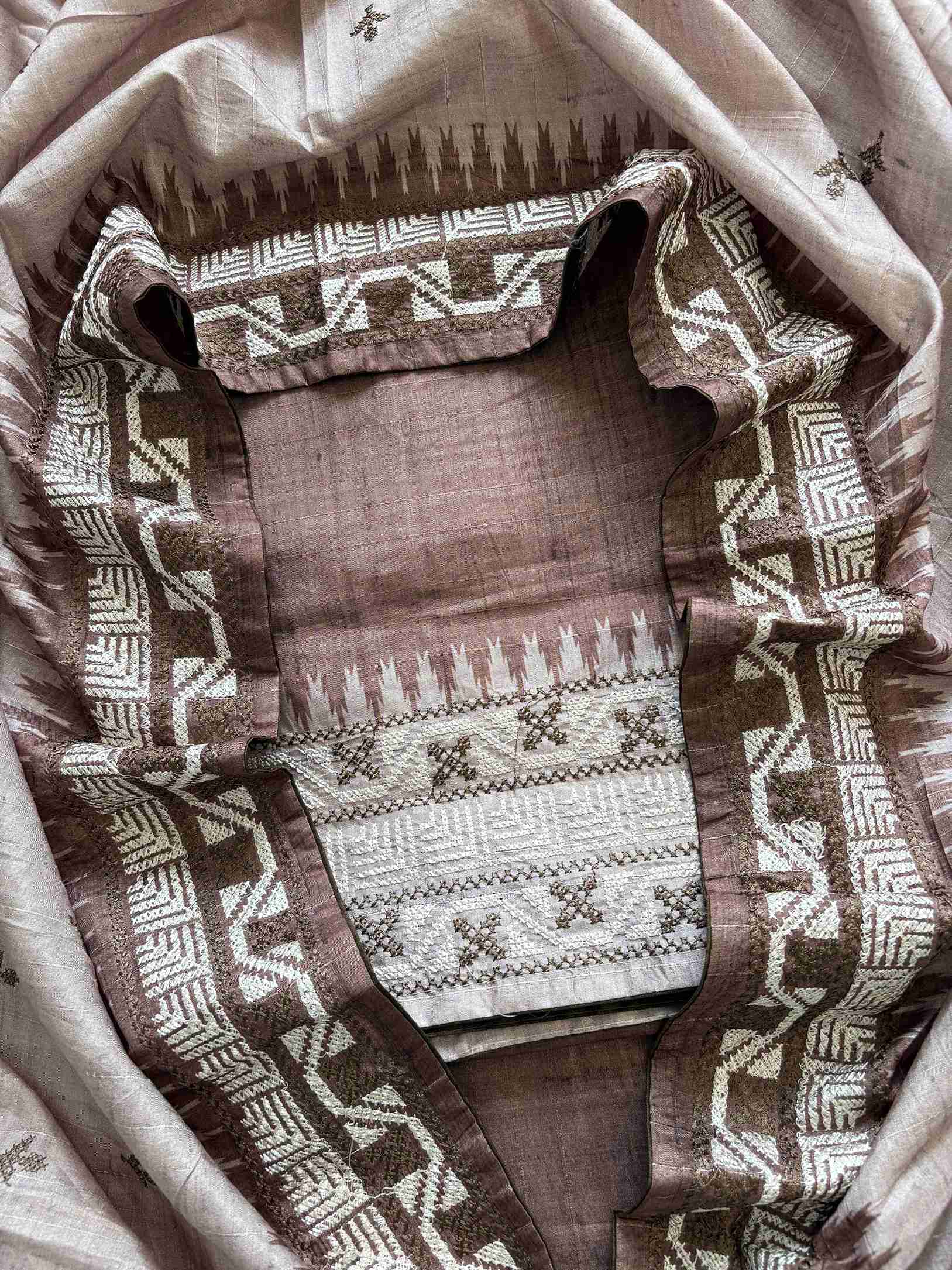 Formal and semi party wear unstitched suit - The Zareesh