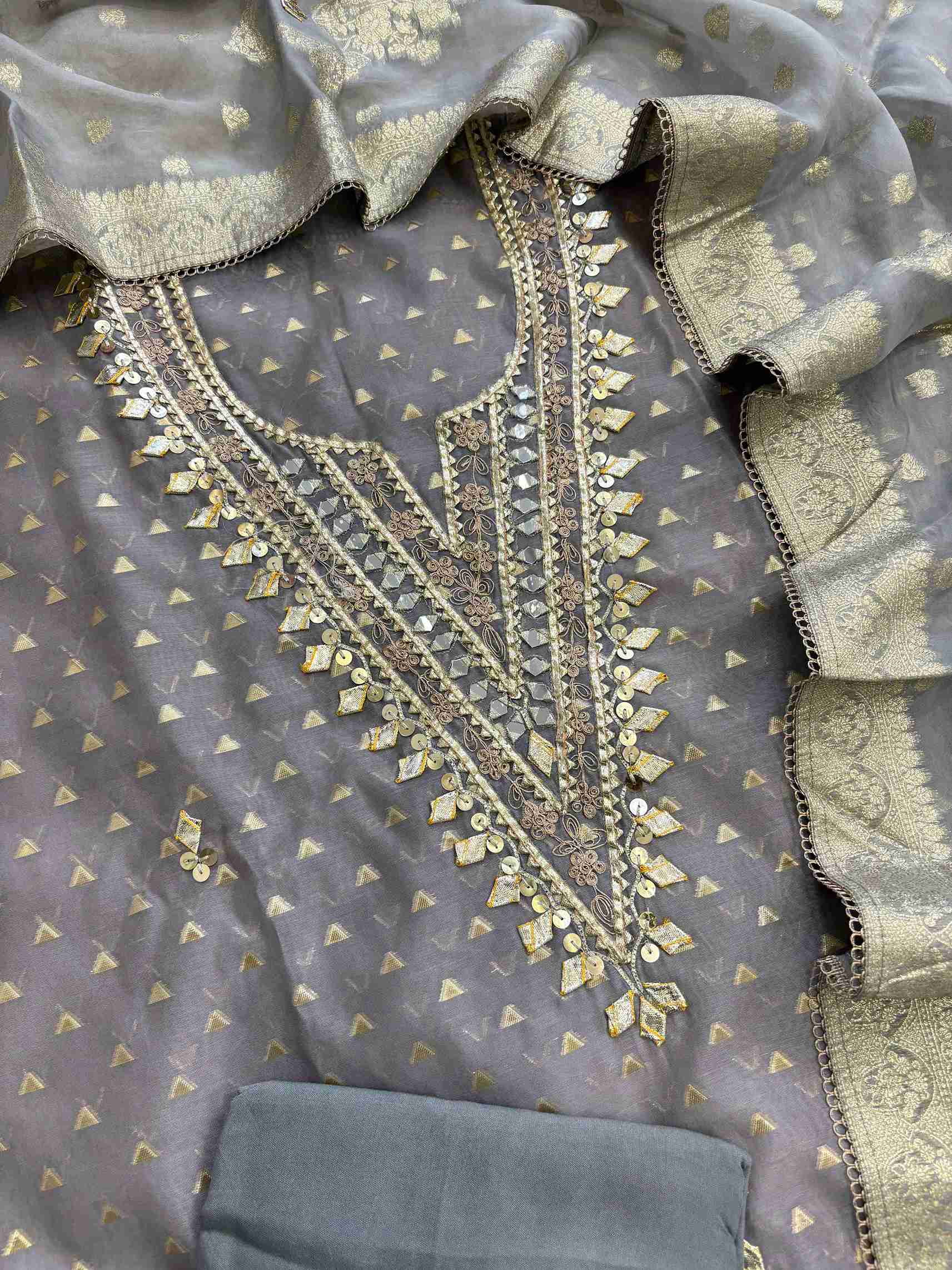 Party wear Gota unstitched suit - The Zareesh