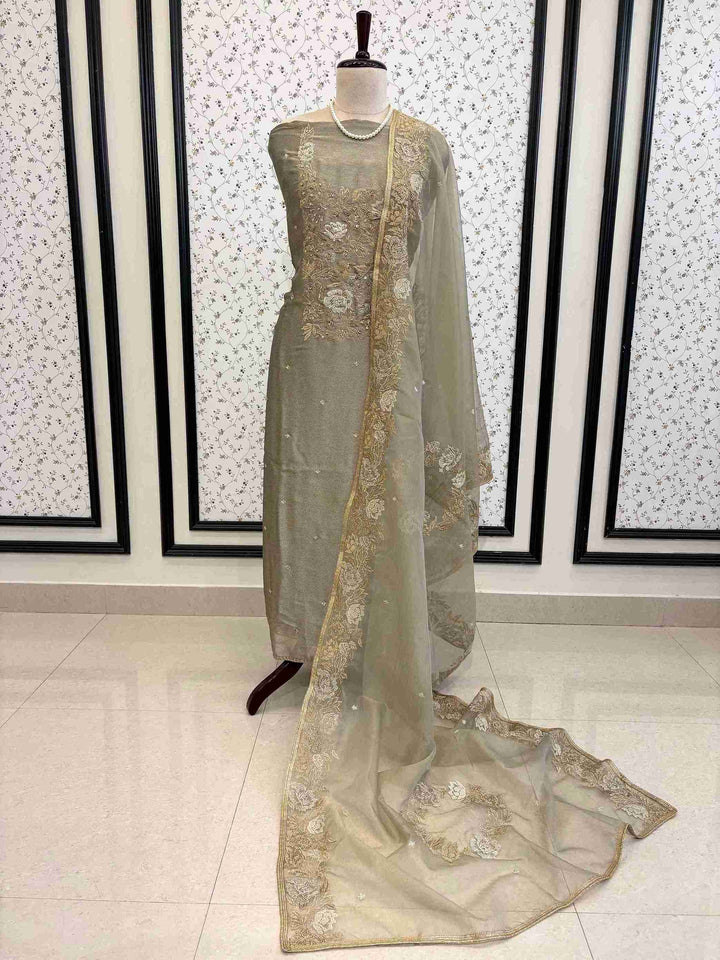 Very Elegant party wear unstitched suit - The Zareesh