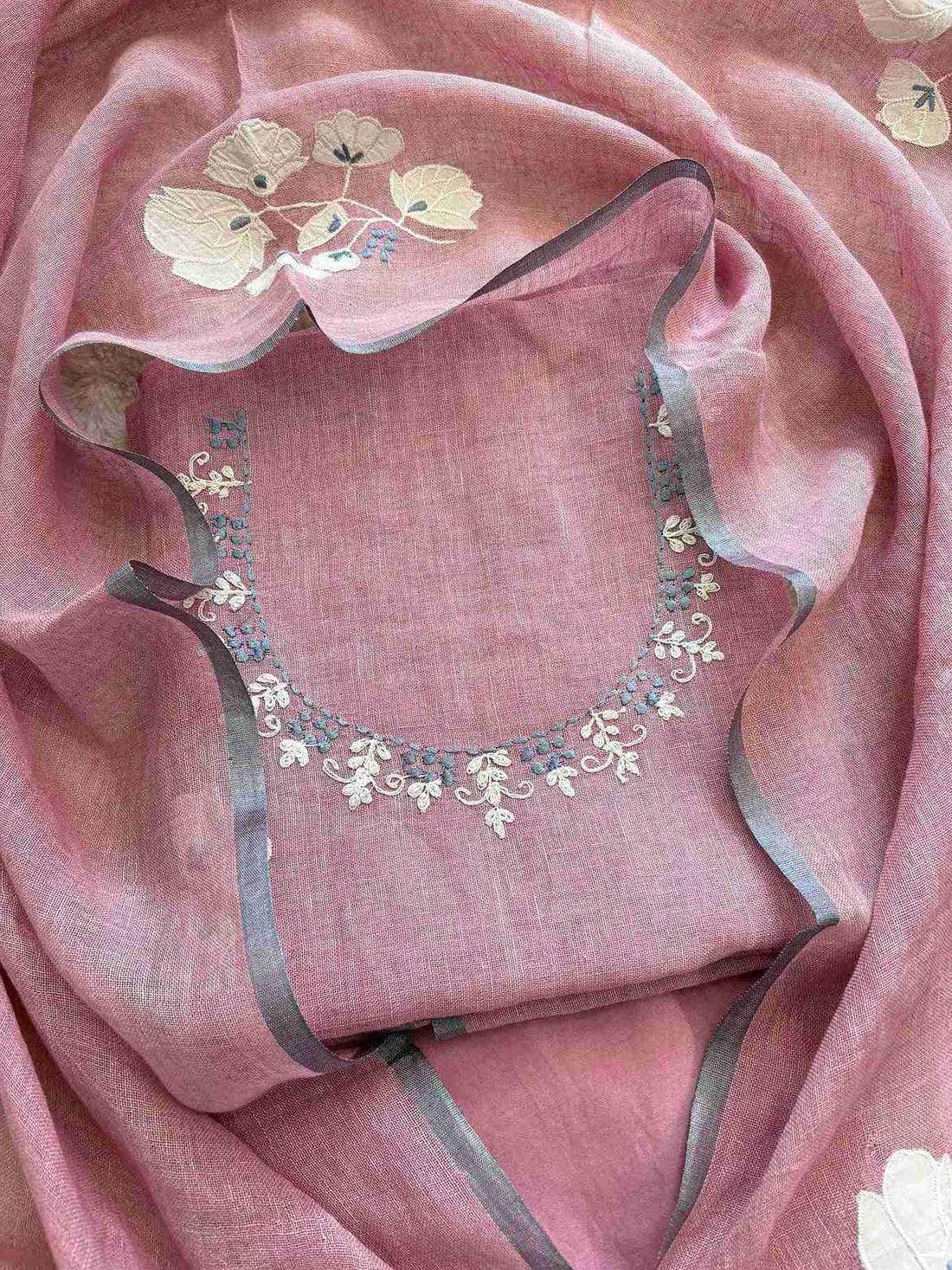 Formal Wear Soft cotton Linen shirt with applique work - The Zareesh