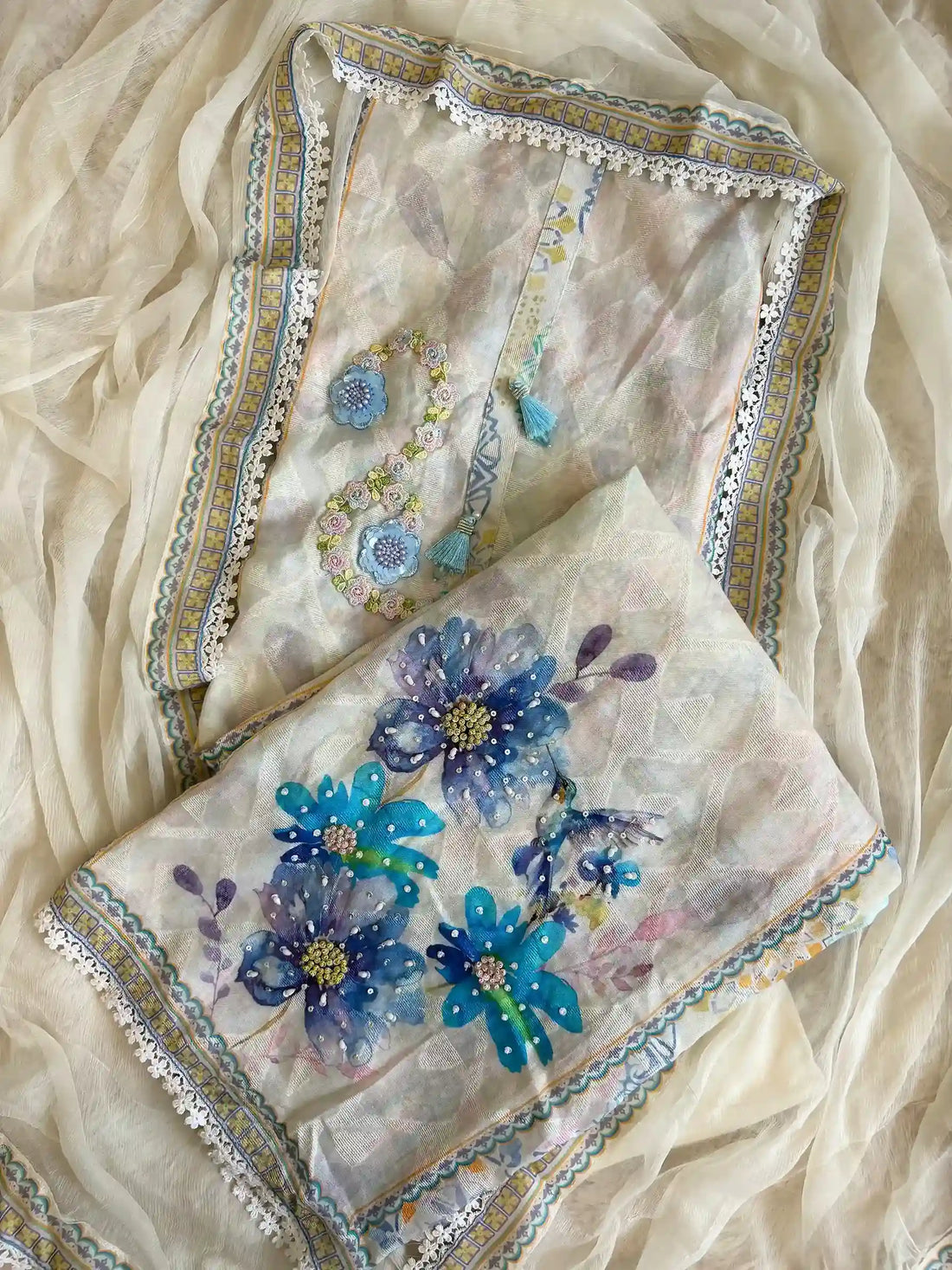 pure linen unstitched suit with chiffon dupatta