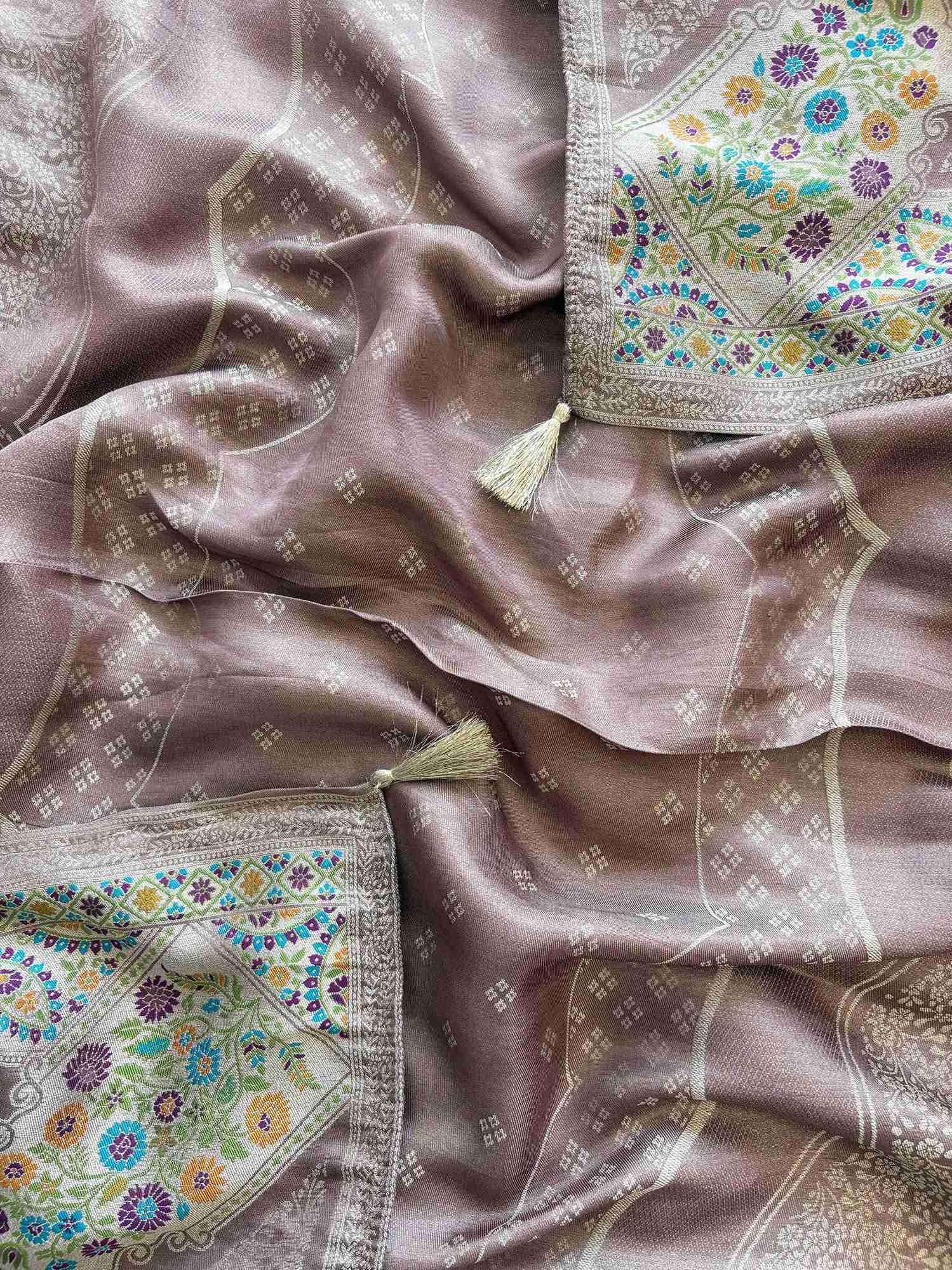 Premium jacquard Party wear unstitched suit - The Zareesh