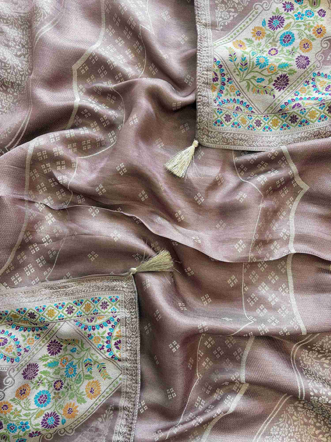 Premium jacquard Party wear unstitched suit - The Zareesh