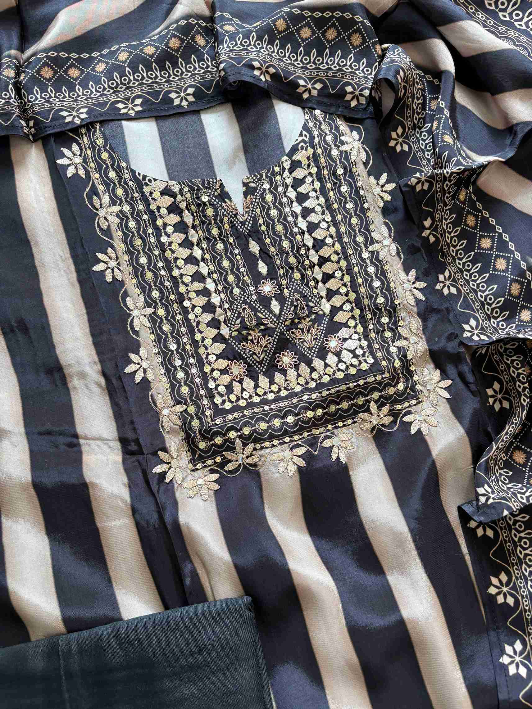 Striped Crepe Unstitched suits - The Zareesh