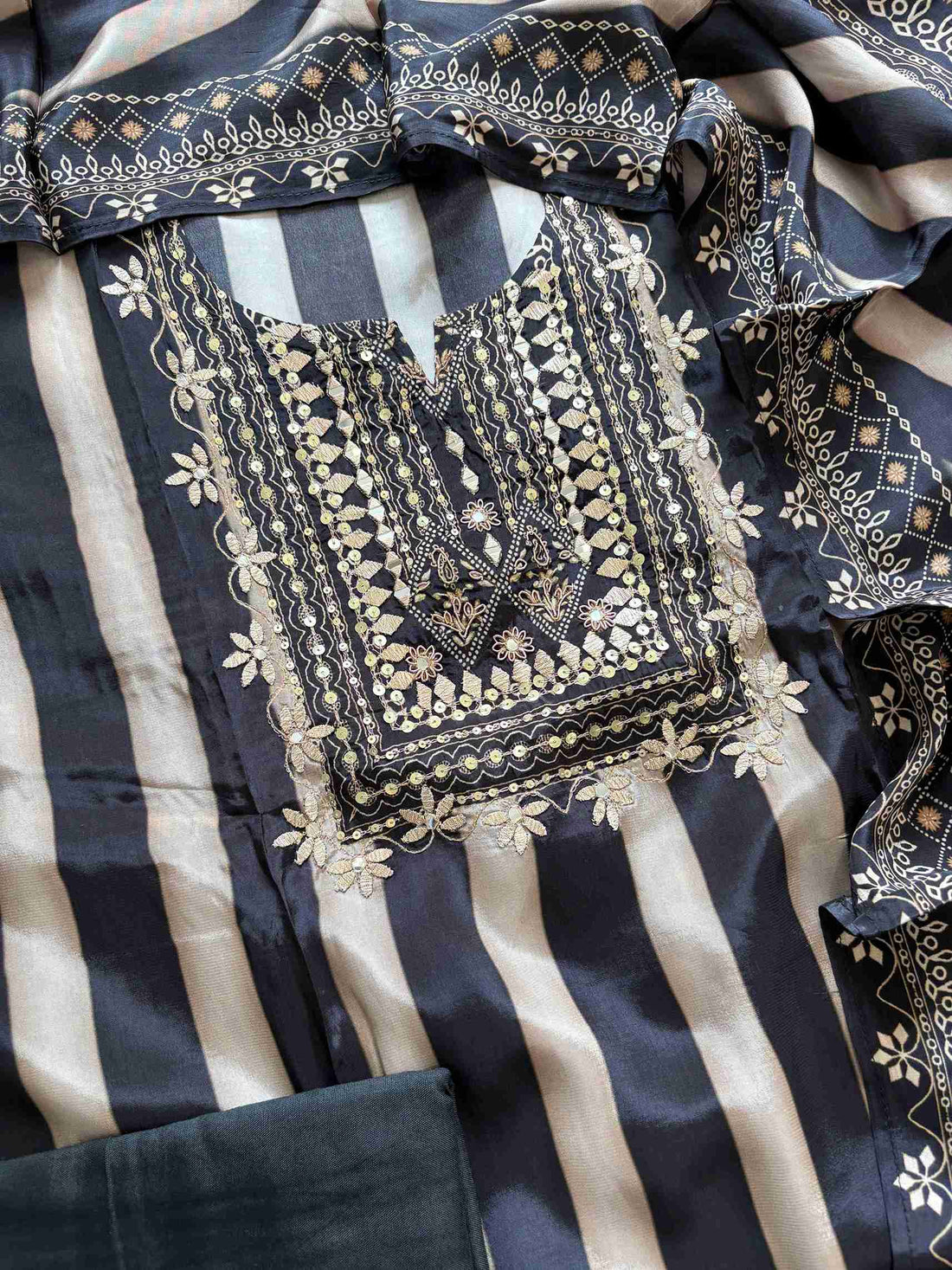 Striped Crepe Unstitched suits - The Zareesh