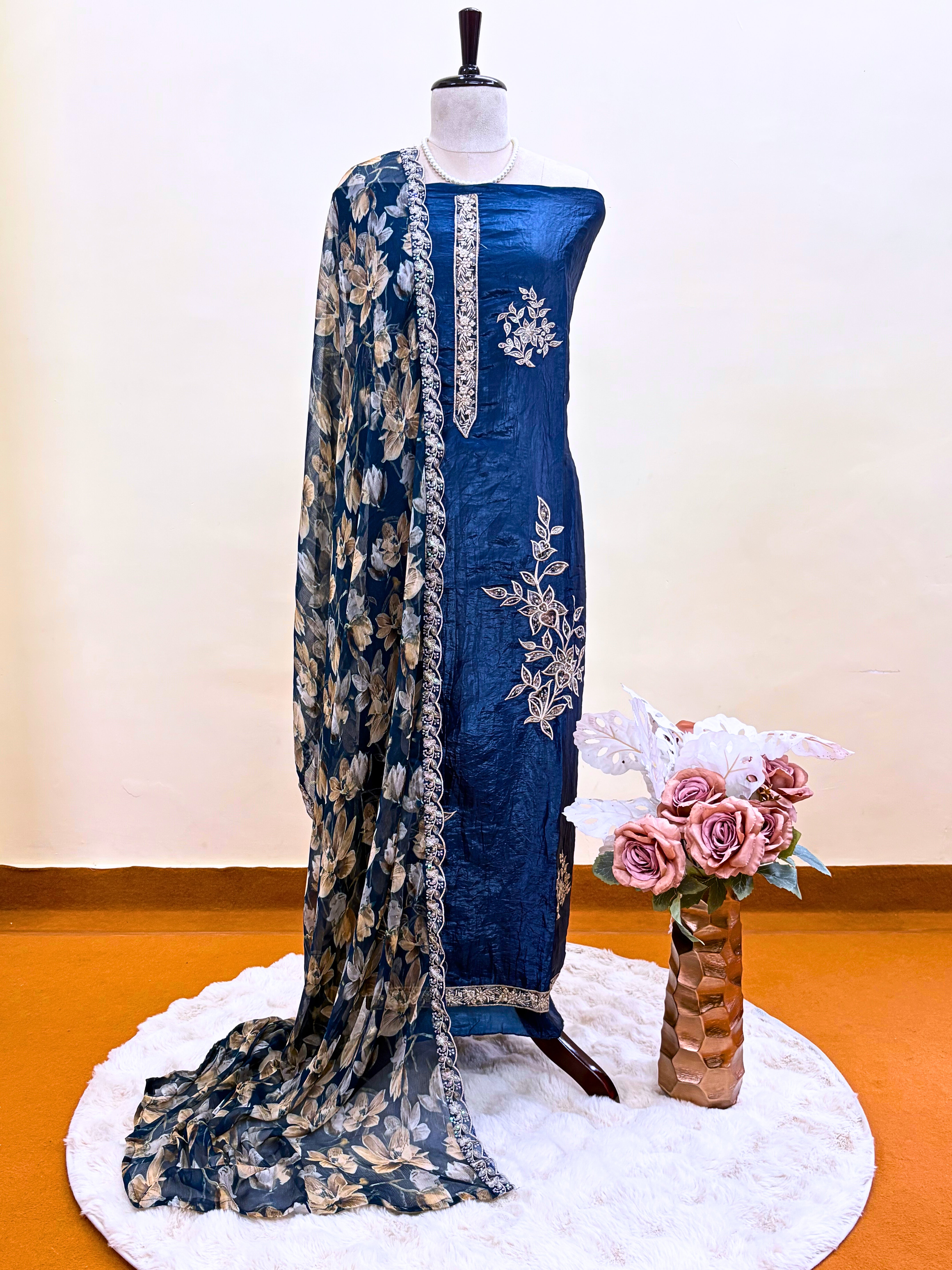 Tissue suit with Floral Printed Dupatta