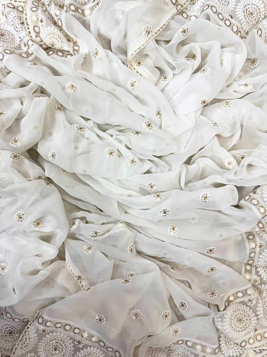 Noor-e-Nazakat: White Chikankari Suit with Sequin Highlights & Net Dupatta
