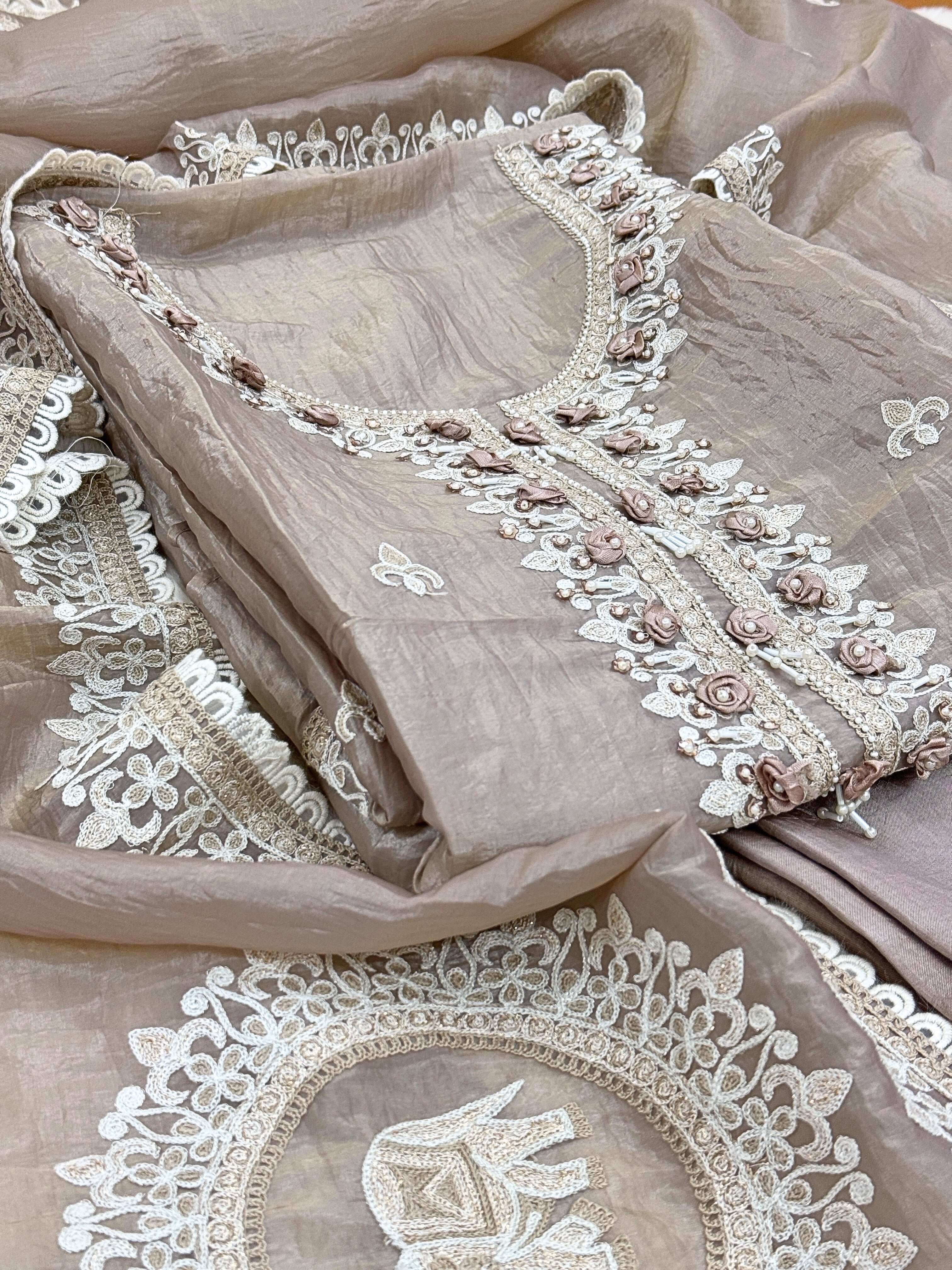 Soft Tissue Unstitched suit with Elephant motifs