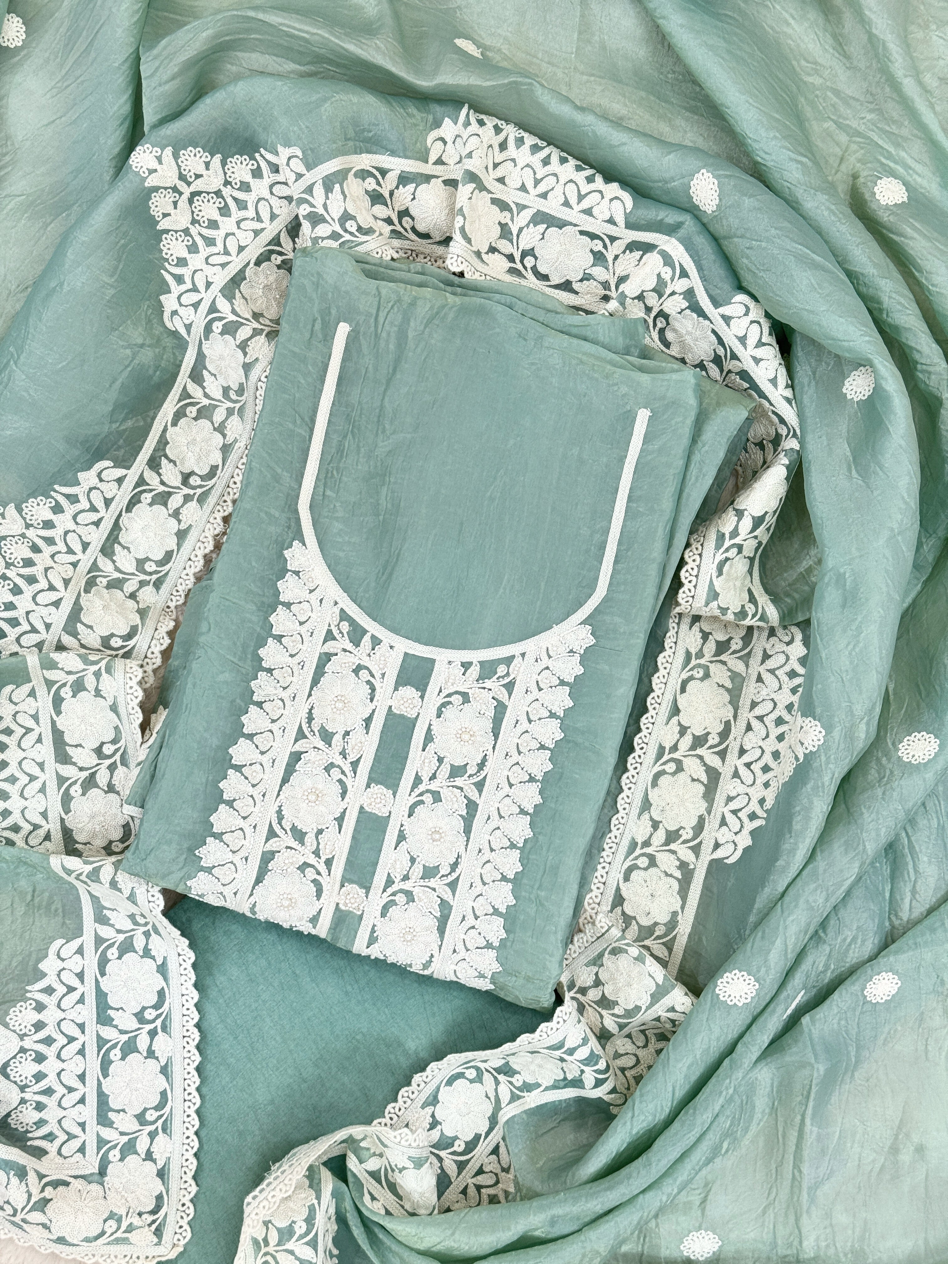 Soft Tissue Unstitched Suit with Thread work on Neck