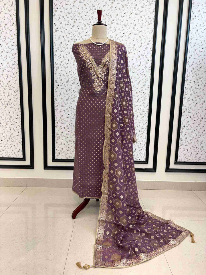 Lavender organza 3-piece suit on manequin - The Zareesh