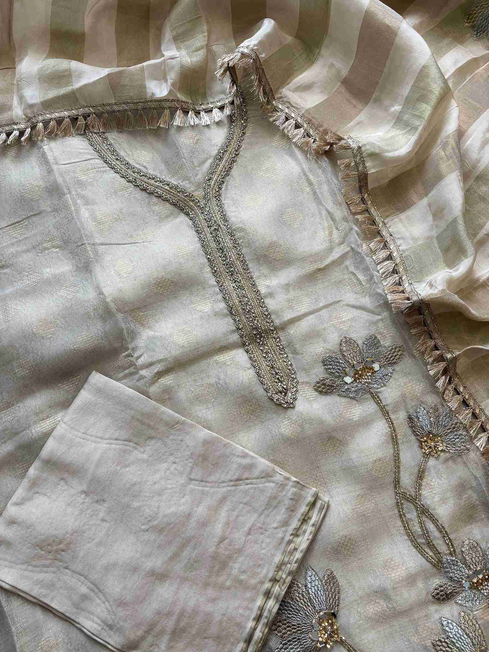 Shimmer Organza Unstitched Suit - The Zareesh