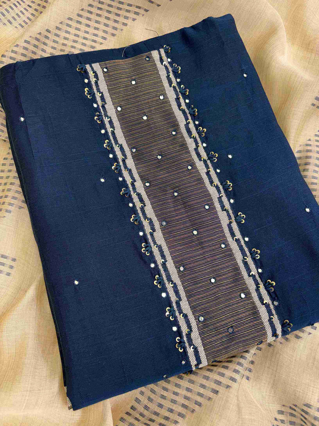 Mirror highlight work detailing on blue suit daaman