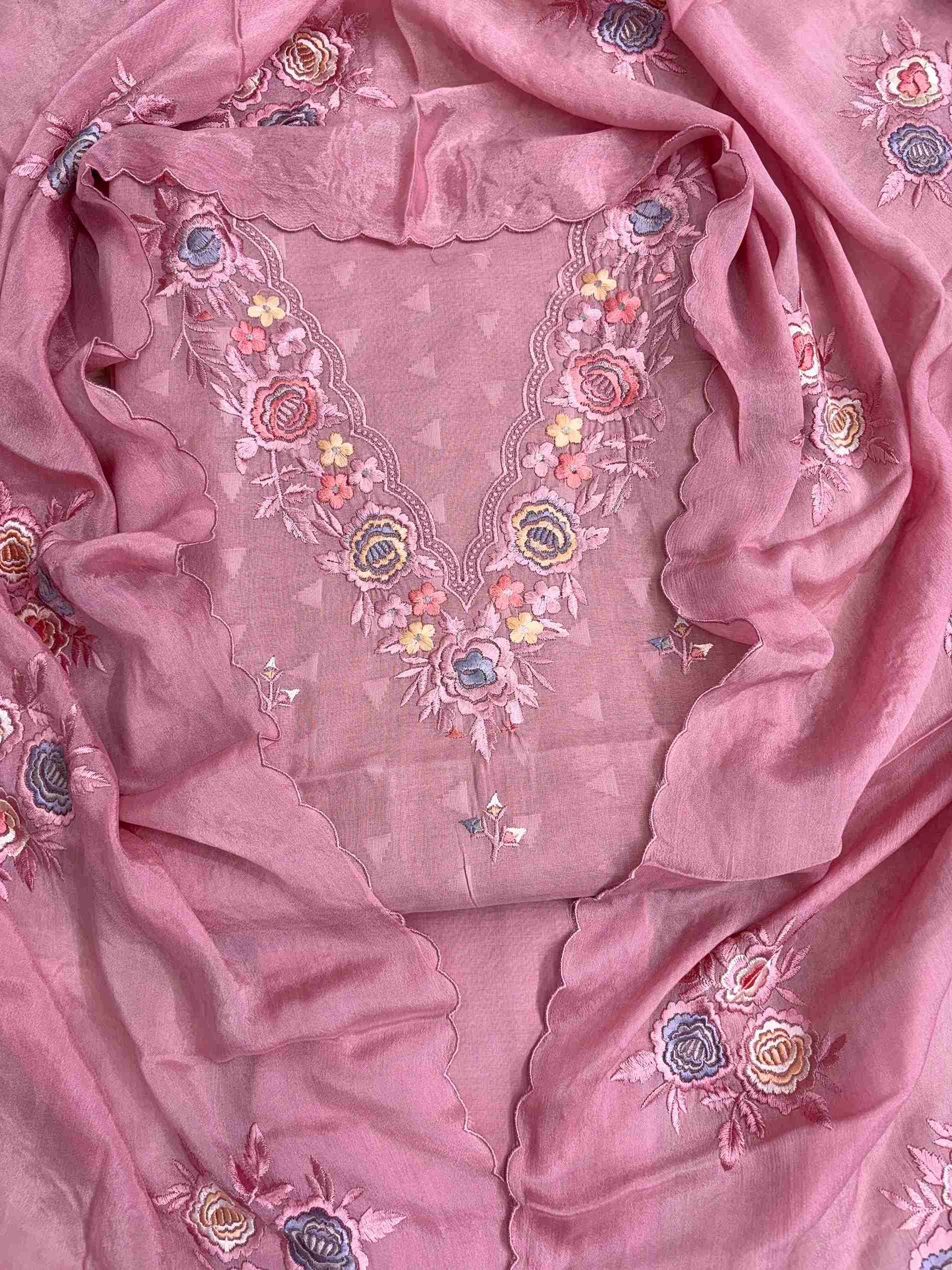 Blush pink cotton suit with floral embroidered V neckline and chinnon dupatta