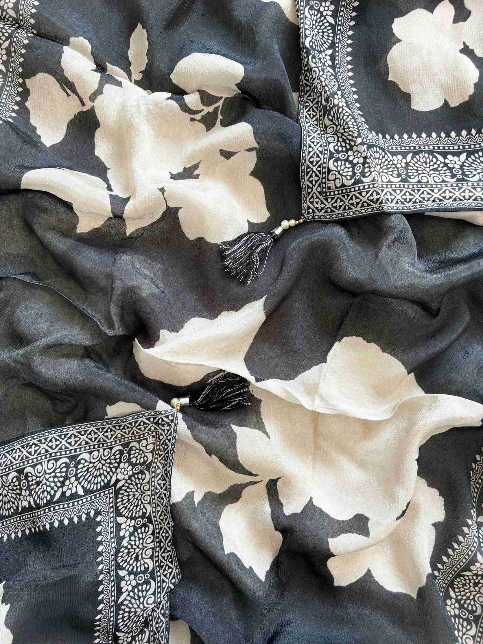 Pure Crepe Digitally Printed unstitched suit - The Zareesh