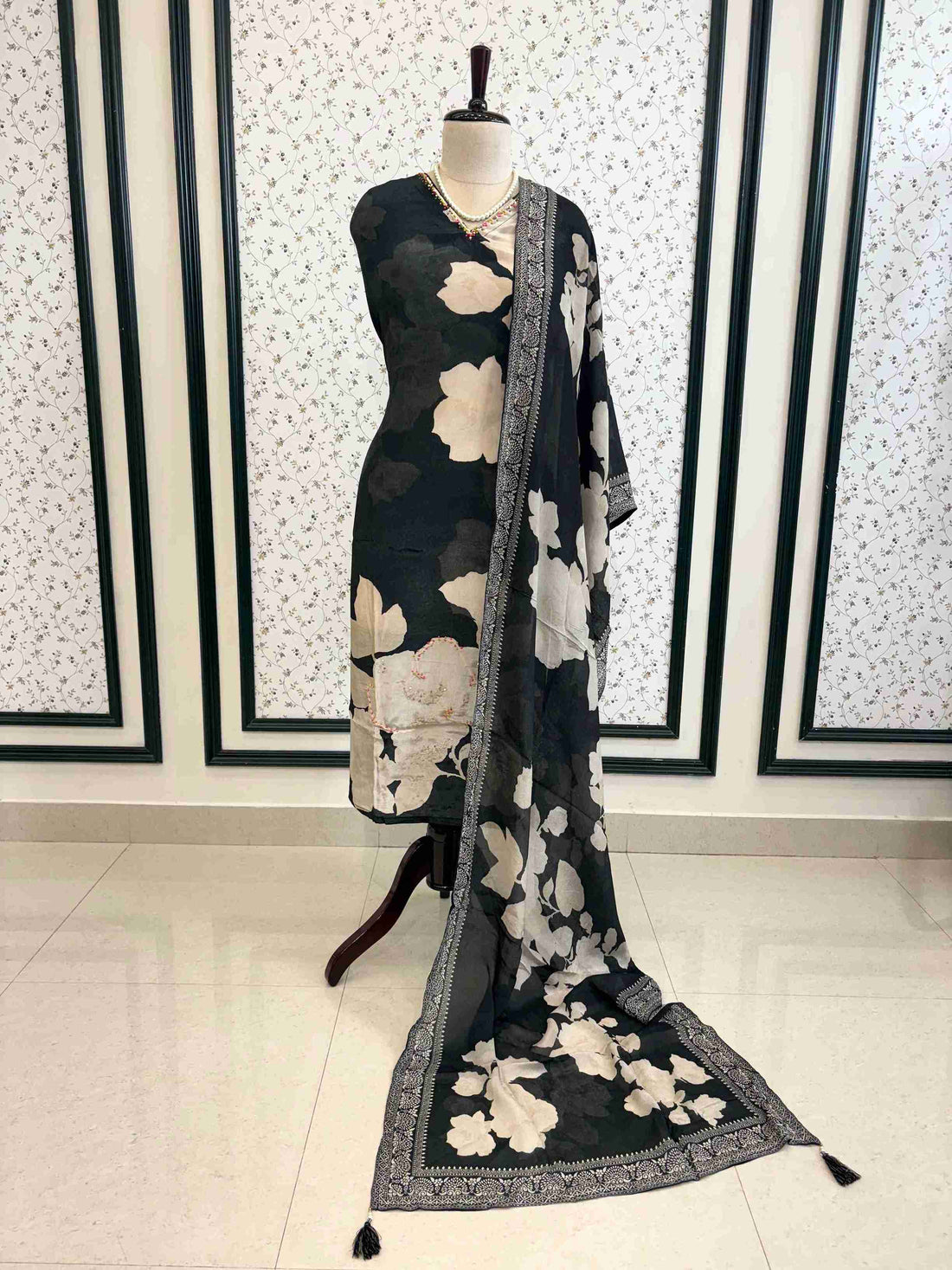 Pure Crepe Digitally Printed unstitched suit - The Zareesh