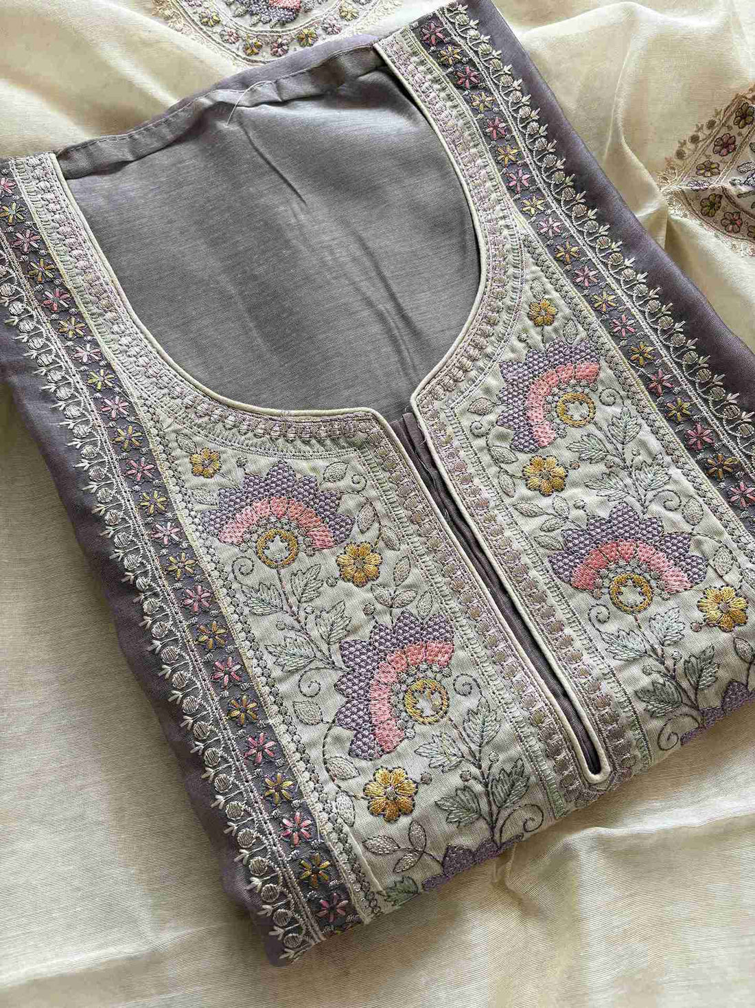 Premium quality chanderi silk Unstitched suits - The Zareesh