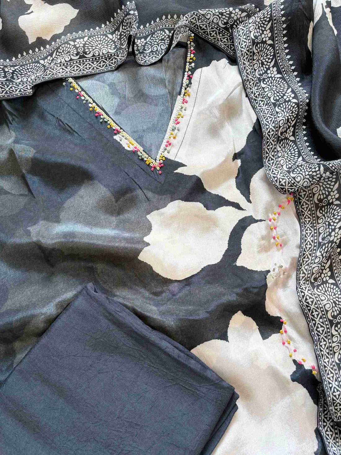 Pure Crepe Digitally Printed unstitched suit - The Zareesh