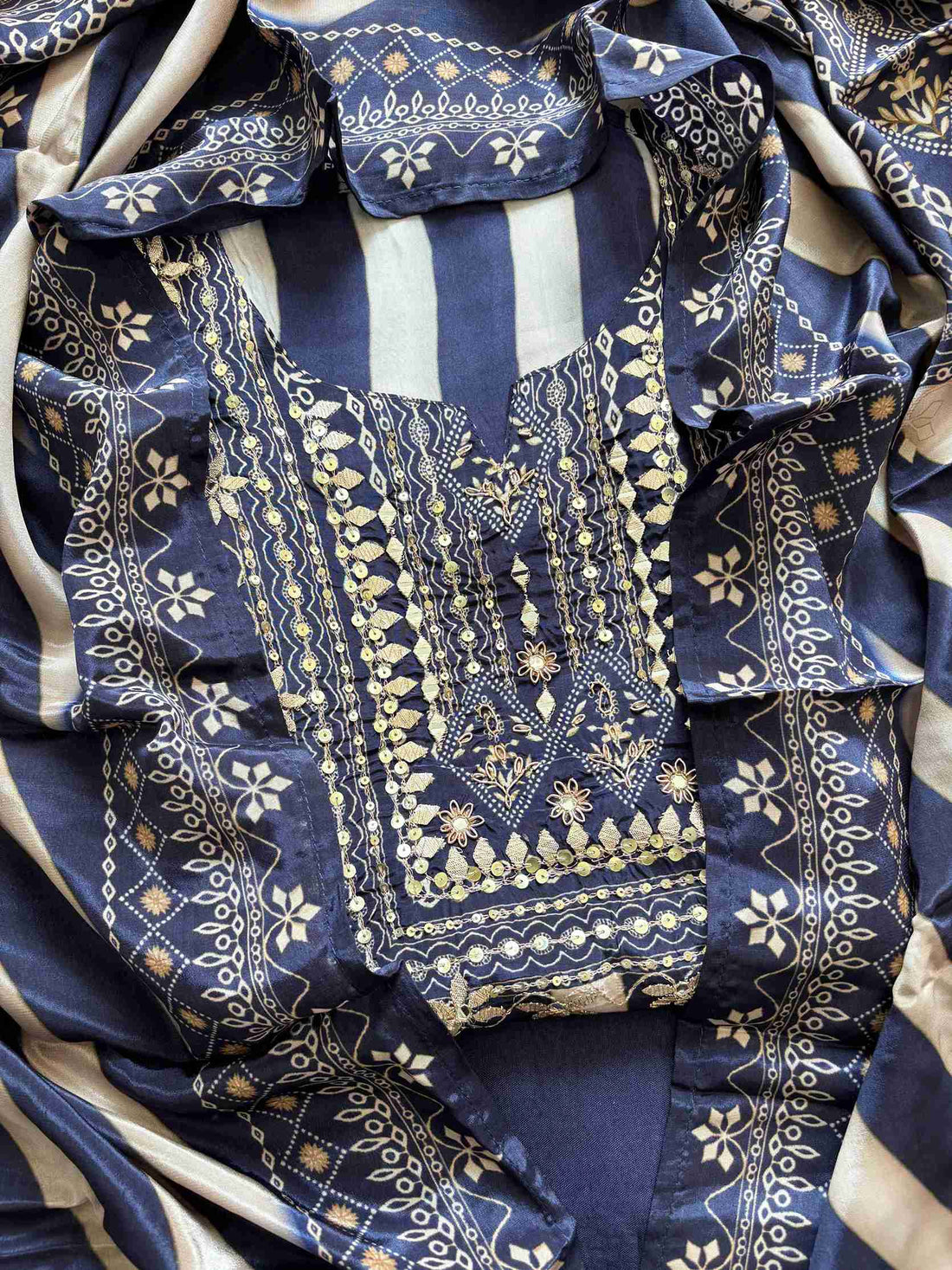 Striped Crepe Unstitched suits - The Zareesh