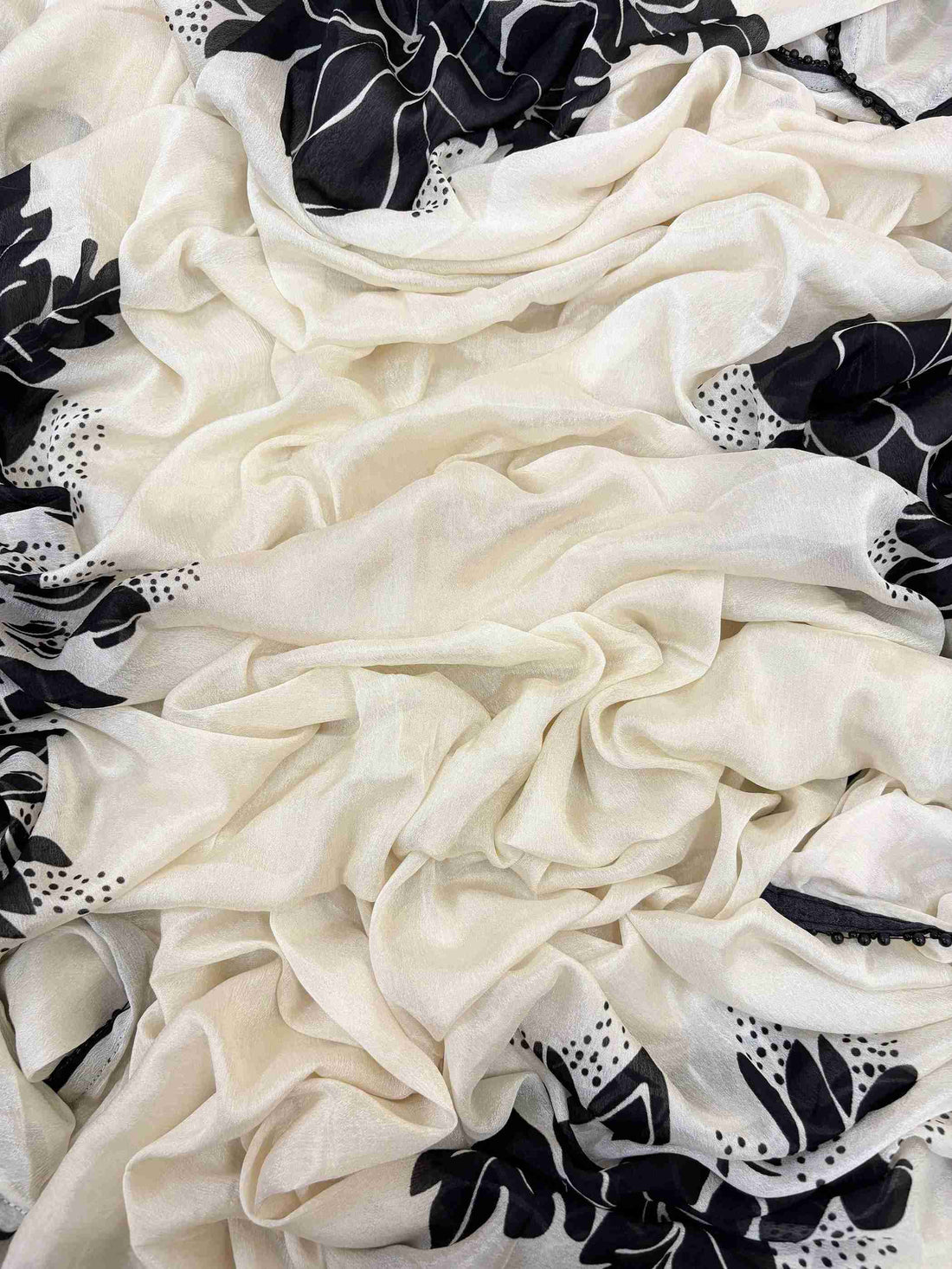 black and white crepe unstitched suit for women in black and white color