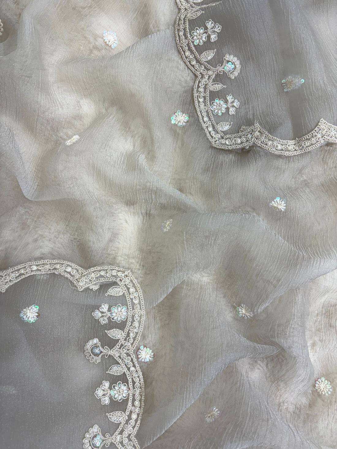 Marble chiffon dupatta with embroidered cutwork border in soft lavender