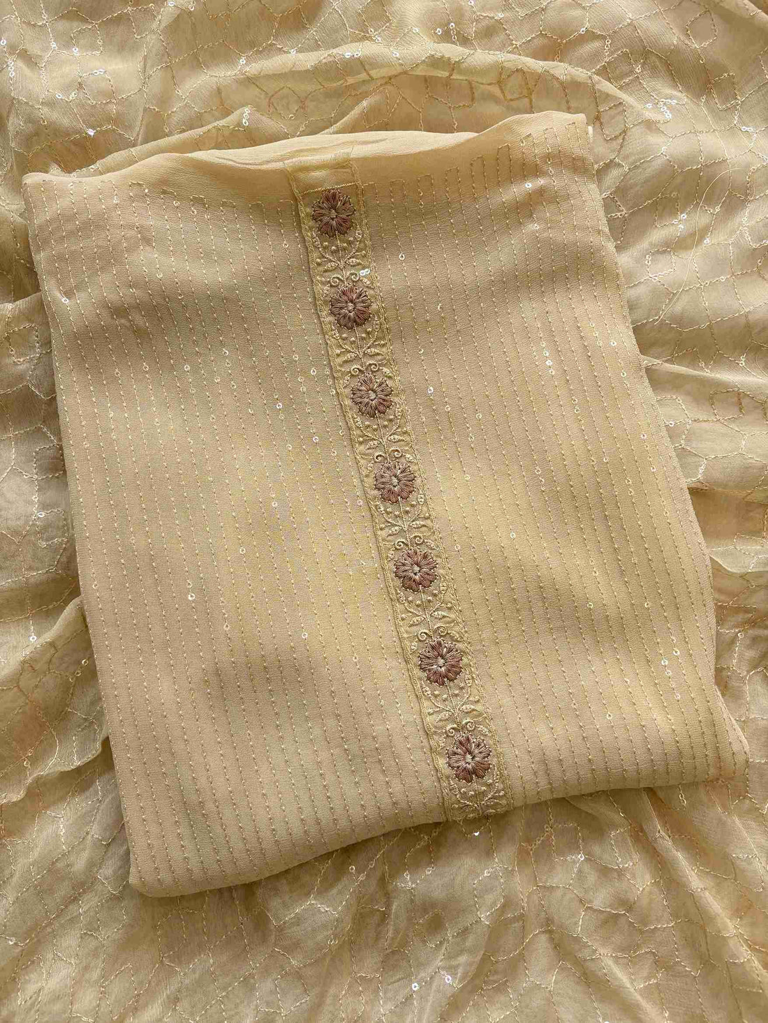 georgette unstitched suit party wear with chiffon dupatta