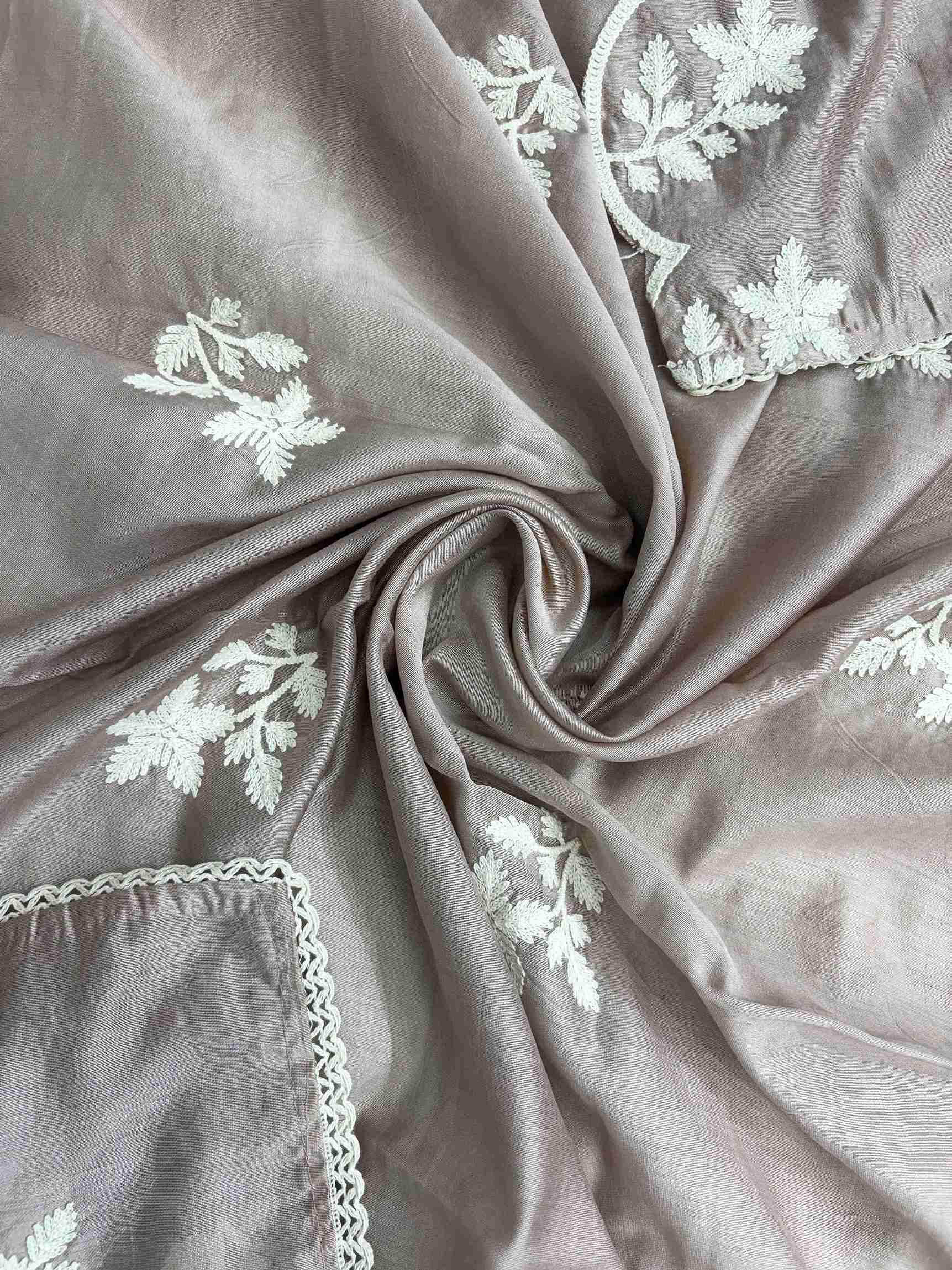 All-over crotia embroidered floral and vine motifs across mauve jaam cotton dupatta surface