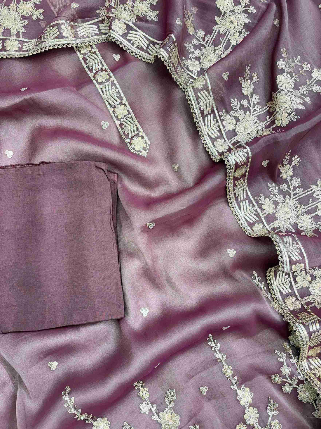 Muted mauve tissue shirt daaman finished with thin gota work
