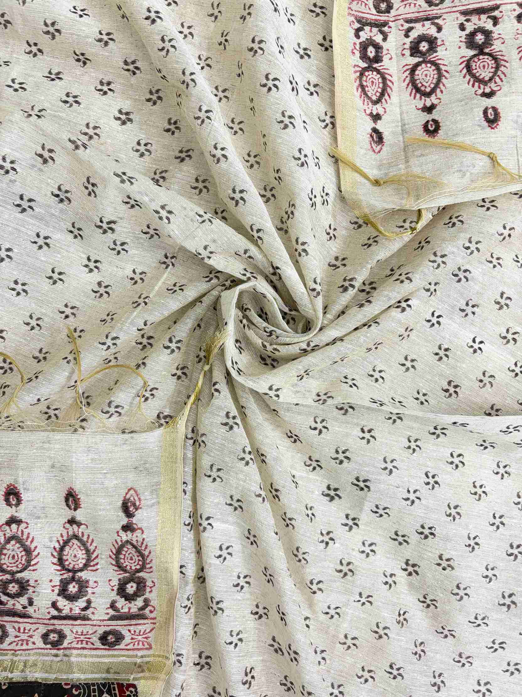 All-over small floral print with ajrak-style zigzag borders on off-white khadi dupatta