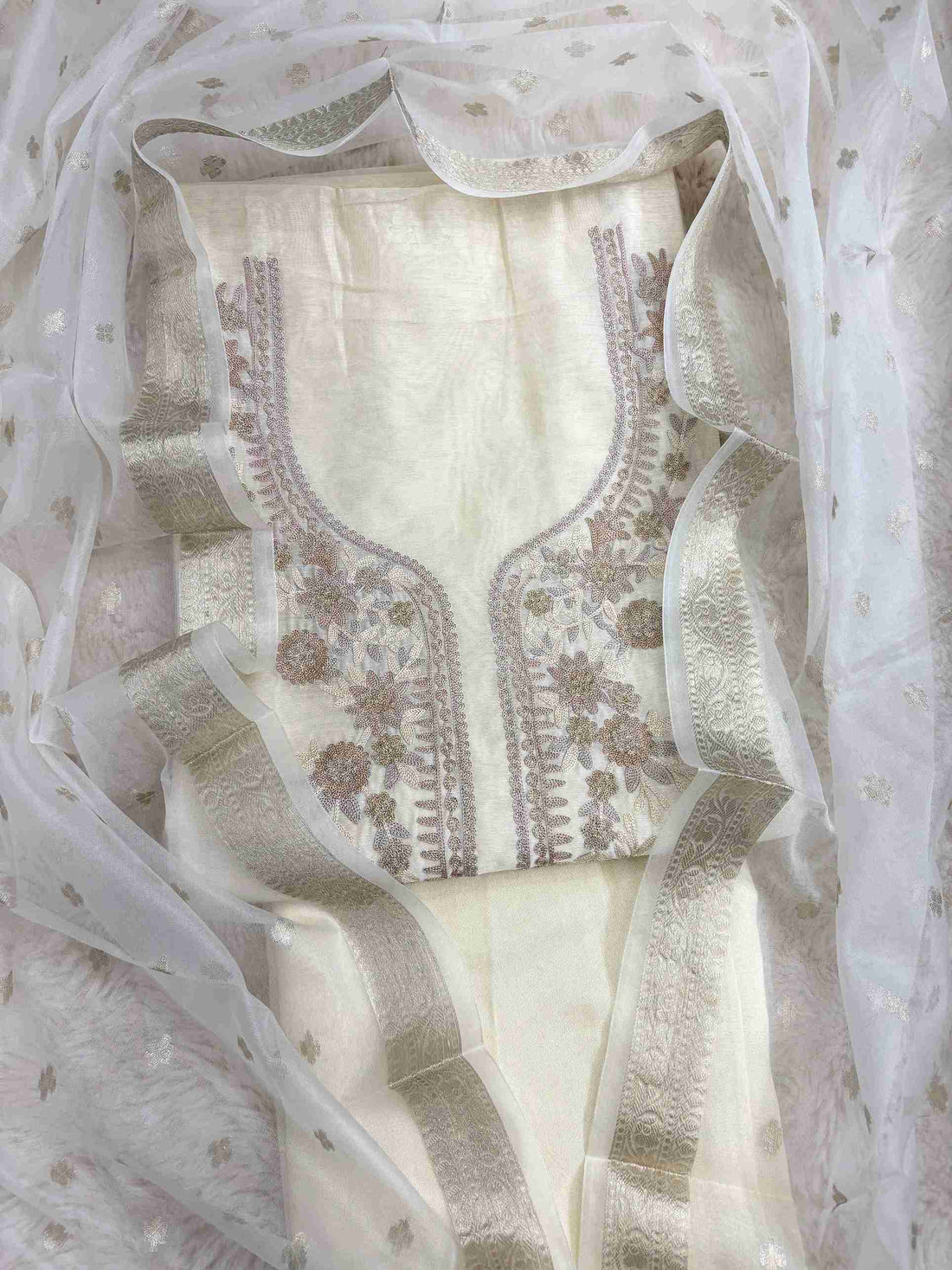Off-white organza dupatta with zari border and Banarasi booties