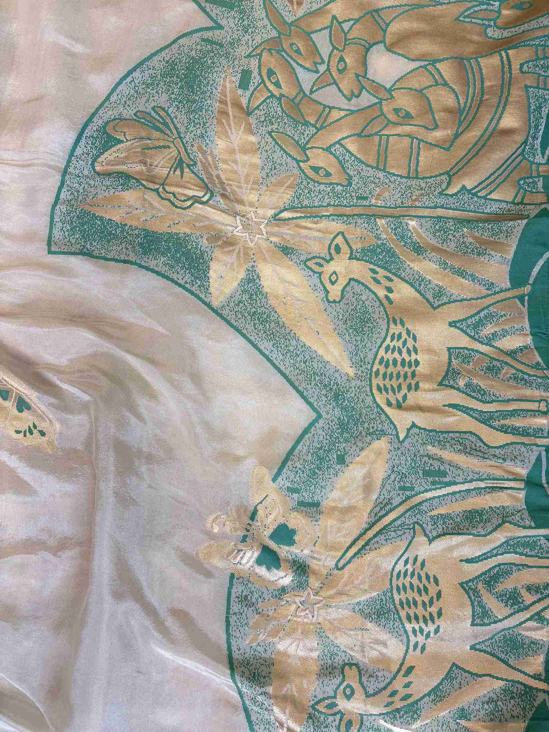 Shimmer tissue dupatta with deer and butterfly impressions